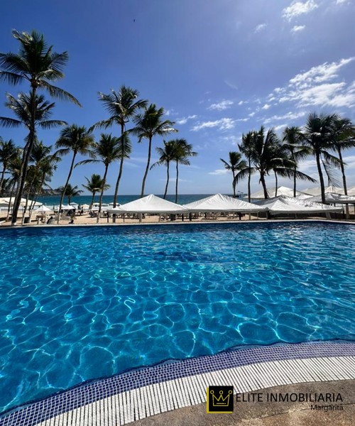 Apartamento Bahía Dorada en venta primera línea de playa Isla de Margarita