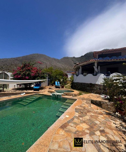 Casa con vista al mar Guayamuri Isla de margarita