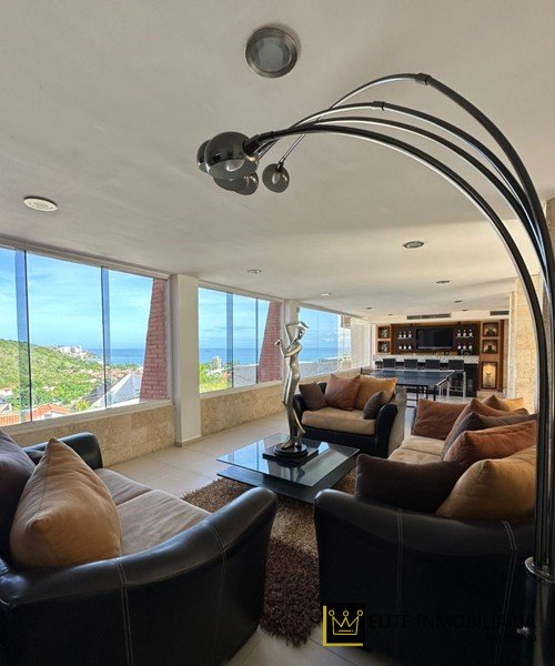 Casa de lujo con vista al mar en venta Pampatar Isla de Margarita